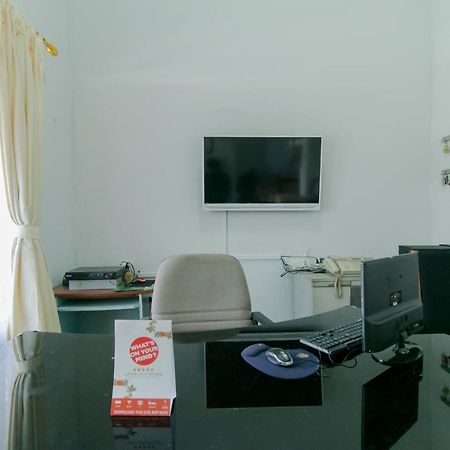 Oyo 2858 Vafa Guesthouse Cianjur Zewnętrze zdjęcie