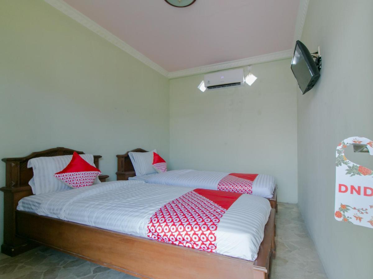 Oyo 2858 Vafa Guesthouse Cianjur Zewnętrze zdjęcie